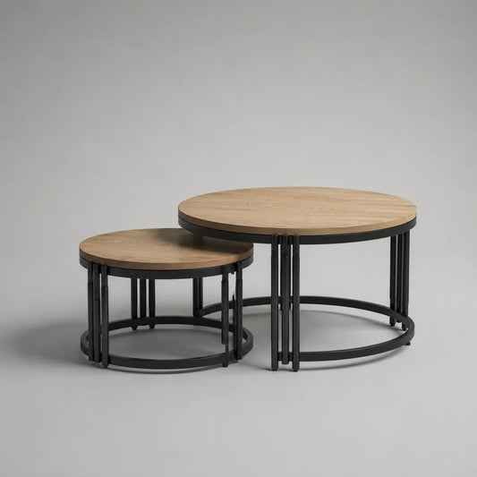 Set 2 tavolini da caffè rotondi impilabili in MDF effetto rovere naturale con struttura in acciaio nero 70 x 70 x 45 cm e 50 x 50 x 40 cm